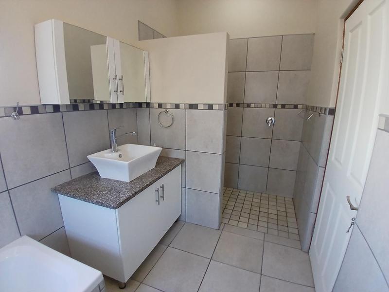3 Bedroom Property for Sale in Stilbaai Wes Western Cape